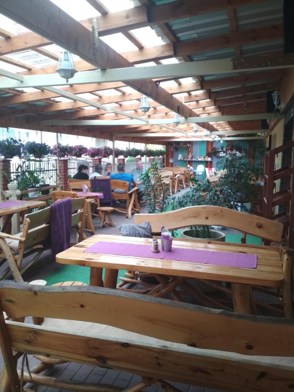 روفي Pensjonat I Restauracja U Zdzicha المظهر الخارجي الصورة